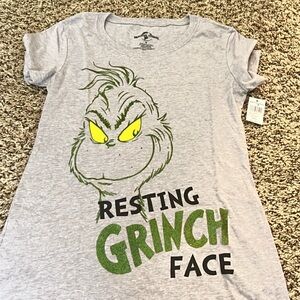 Grinch t shirt new with tags small